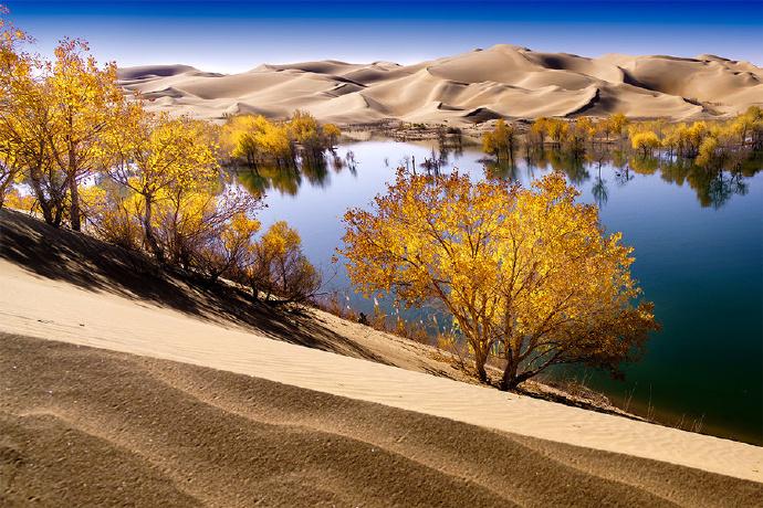 新疆，自然之吻的温柔邂逅